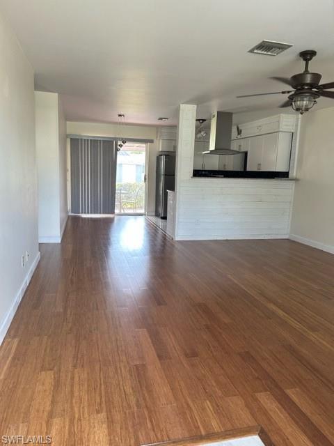 COCOHATCHEE VILLAS - Residential Lease