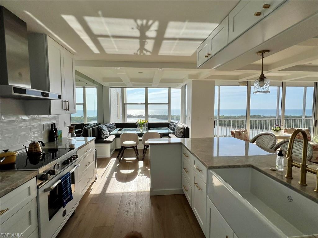 ST NICOLE - Residential Lease