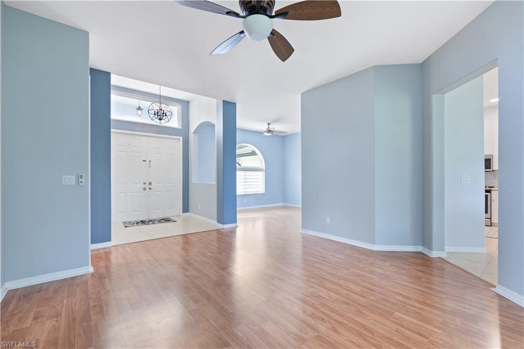GOLDEN GATE ESTATES - Residential