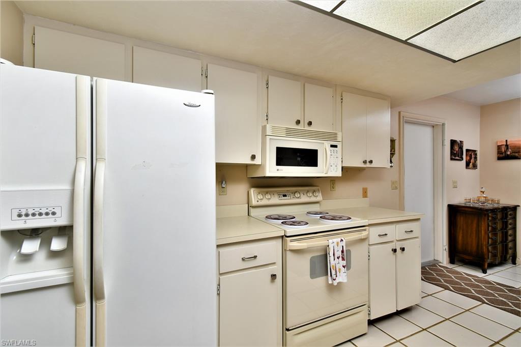RIVIERA COLONY GOLF ESTATES - Residential