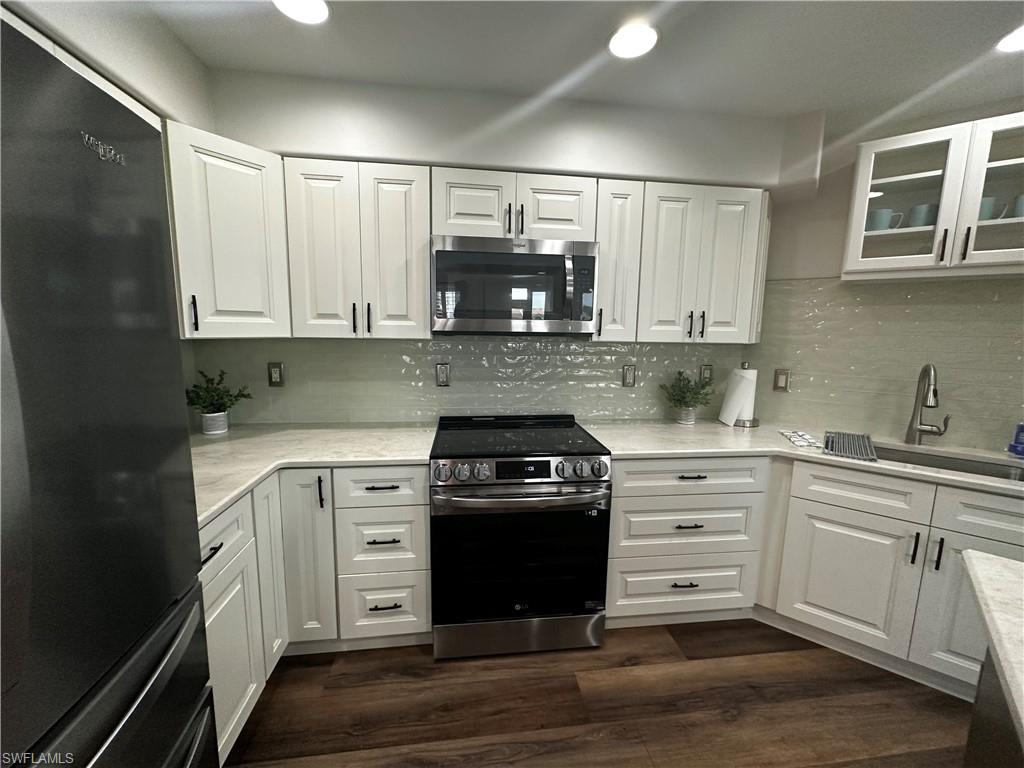 SOUTHMONT COVE - Residential Lease