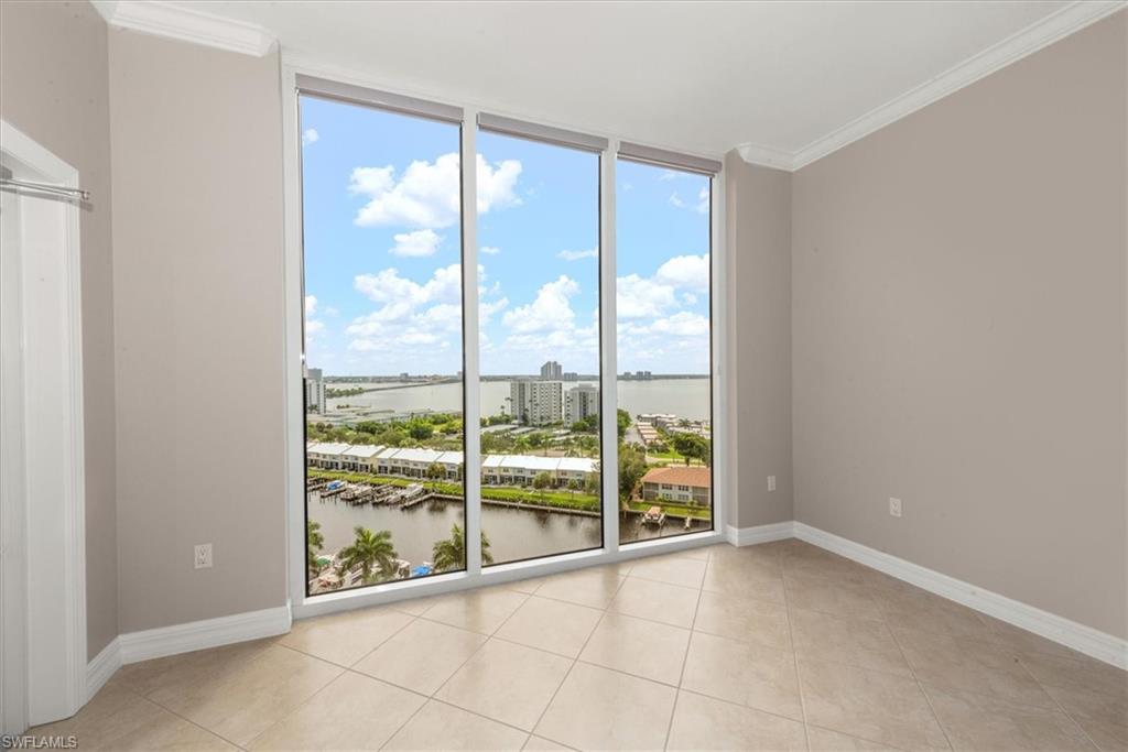 NORTH STAR YACHT CLUB - Residential