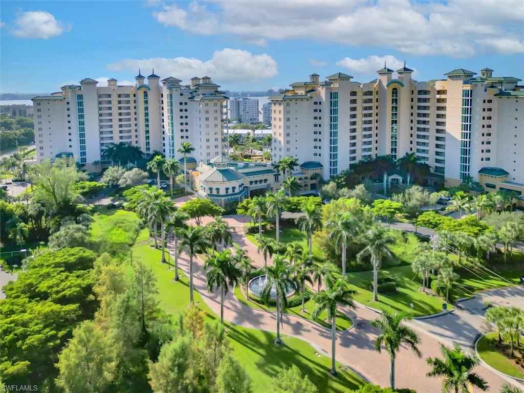 NORTH STAR YACHT CLUB - Residential