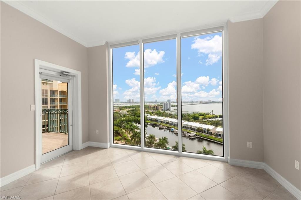 NORTH STAR YACHT CLUB - Residential