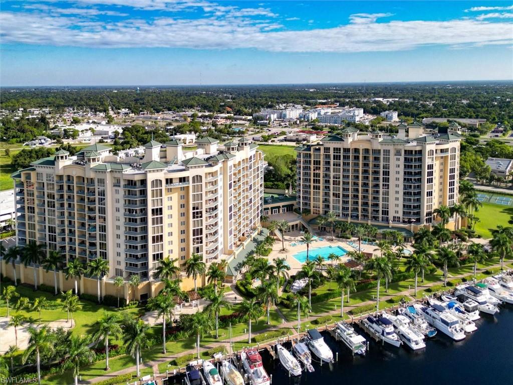 NORTH STAR YACHT CLUB - Residential