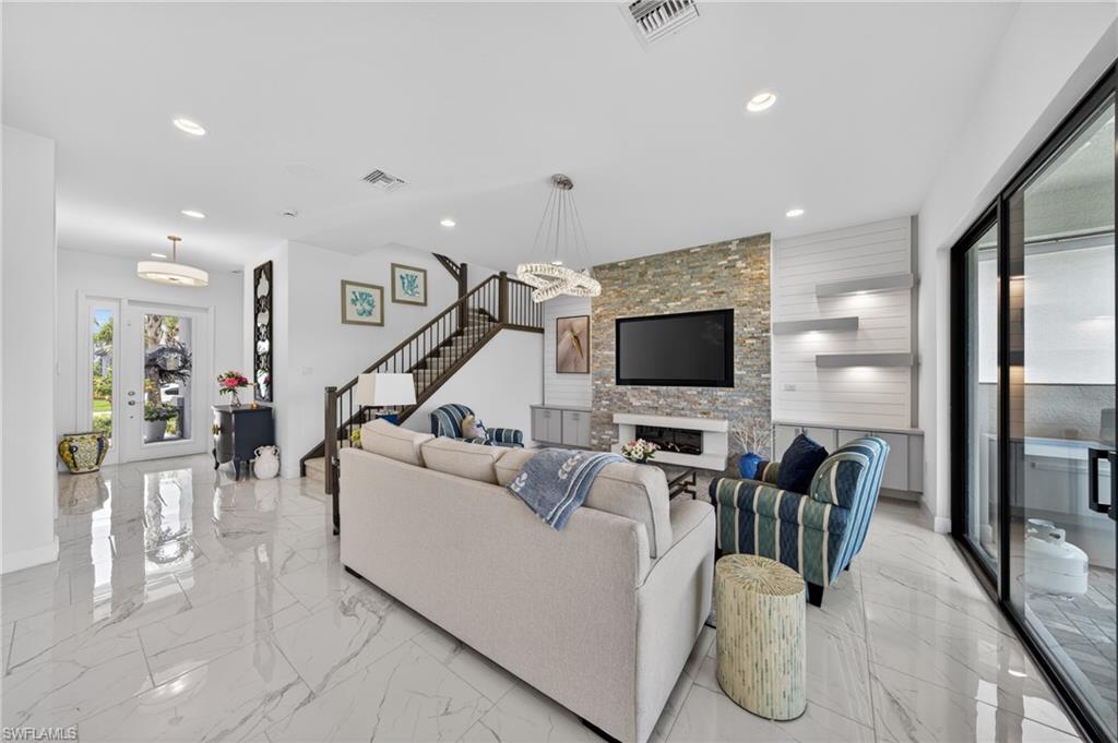 RIVERCREEK IN ESTERO - Residential