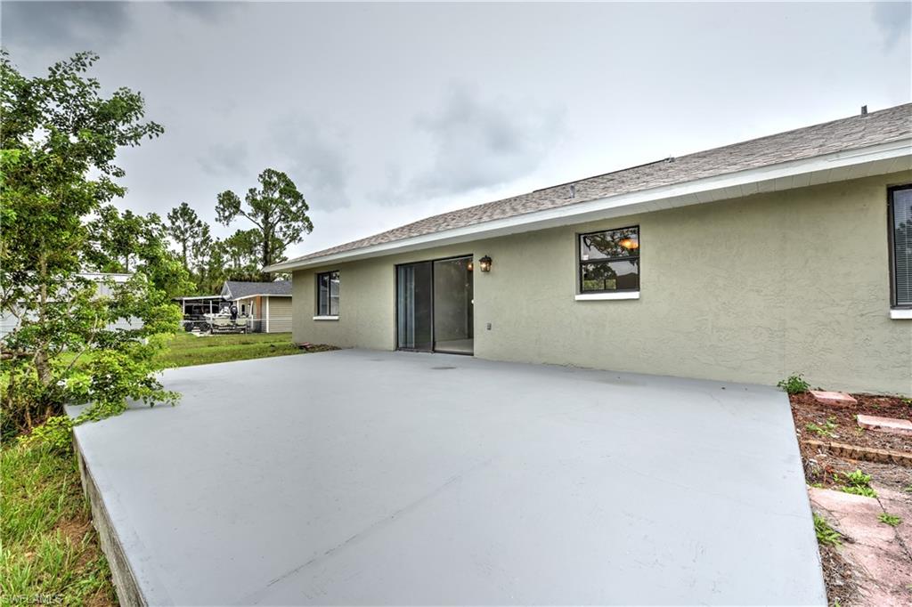 TWIN LAKE ESTATES - Residential