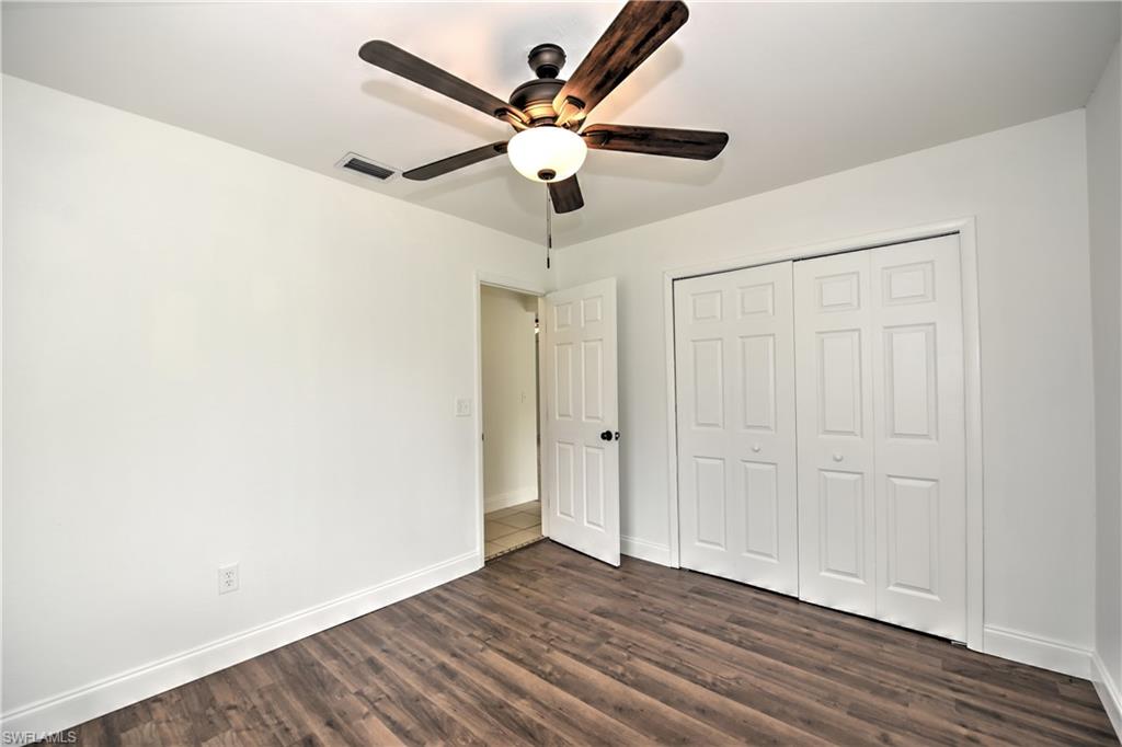 TWIN LAKE ESTATES - Residential