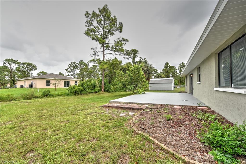 TWIN LAKE ESTATES - Residential