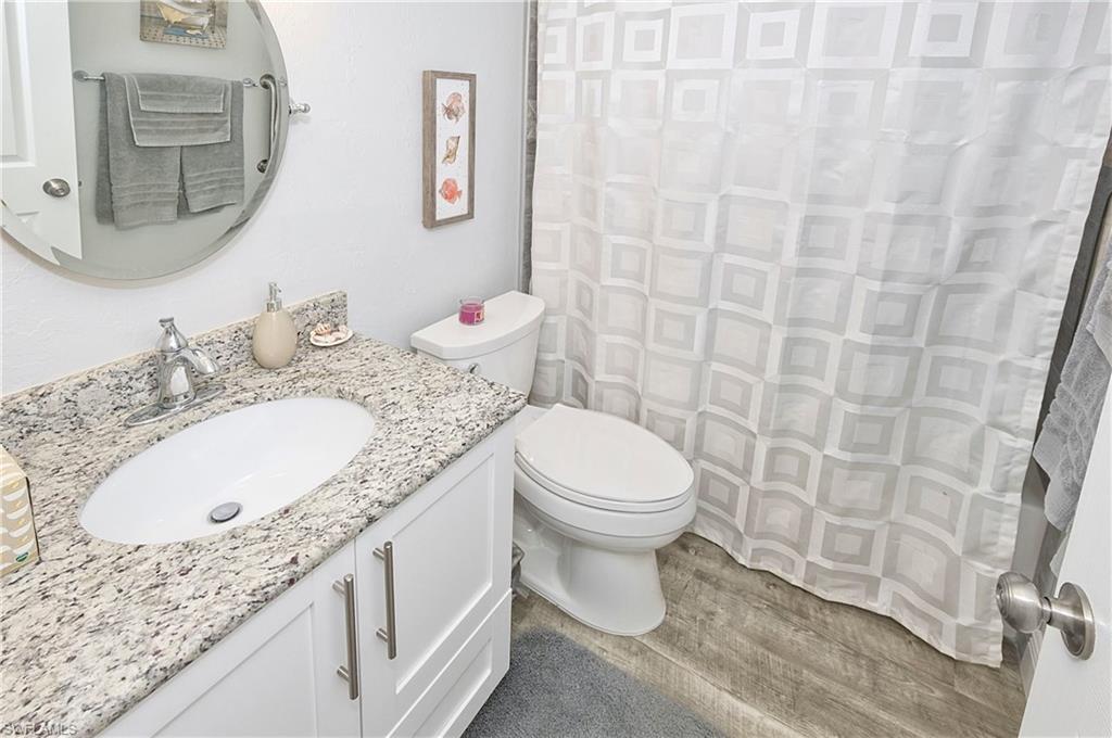 WHISKEY CREEK - Residential