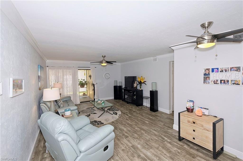 WHISKEY CREEK - Residential