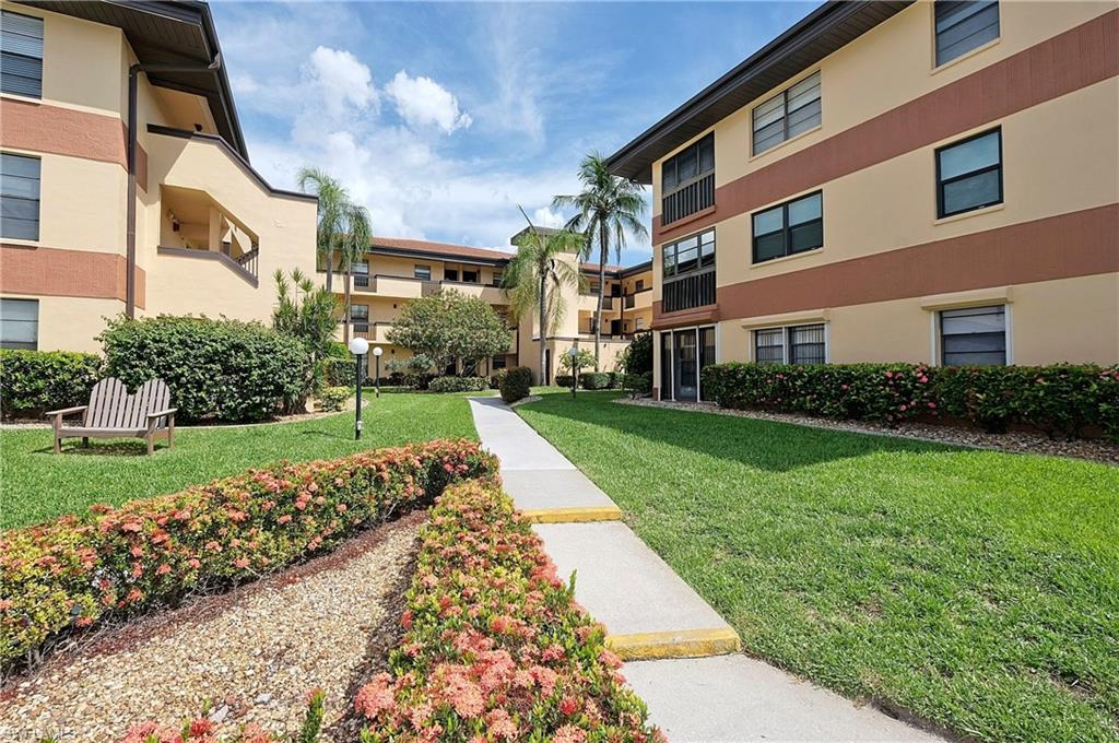 WHISKEY CREEK - Residential