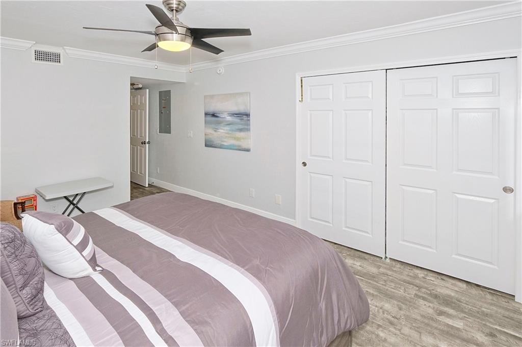 WHISKEY CREEK - Residential