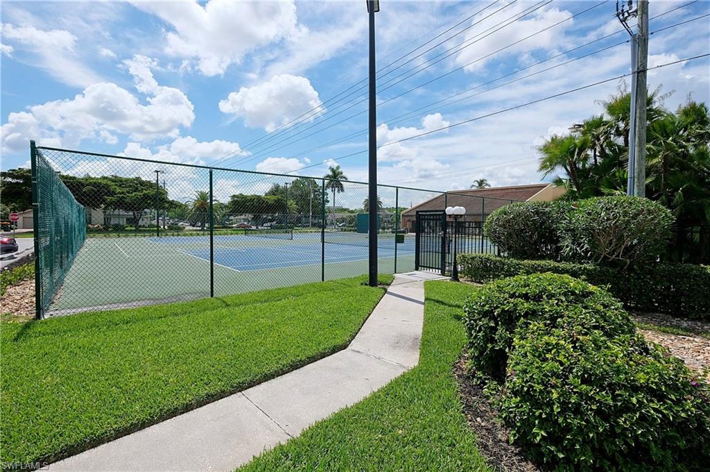 WHISKEY CREEK - Residential