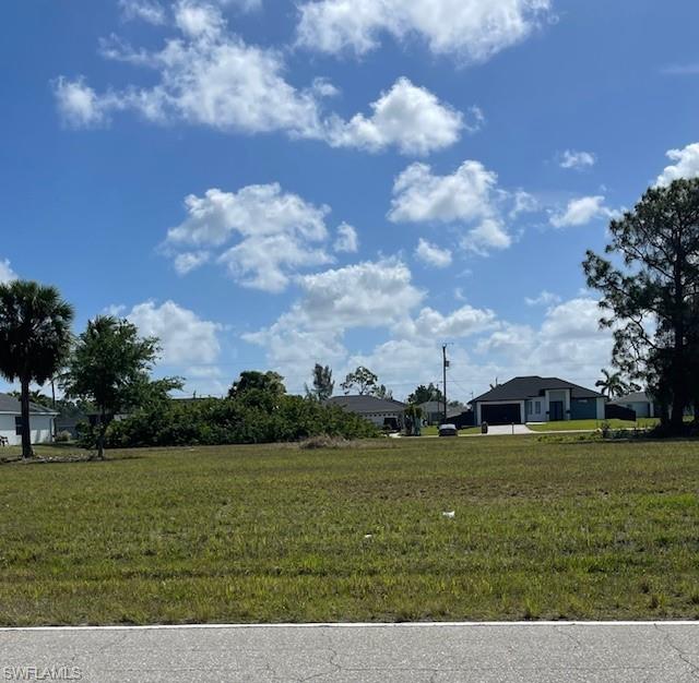CAPE CORAL - Land