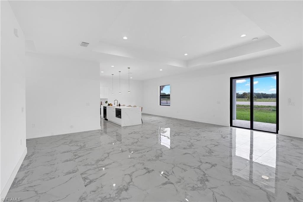 PORT LABELLE - Residential