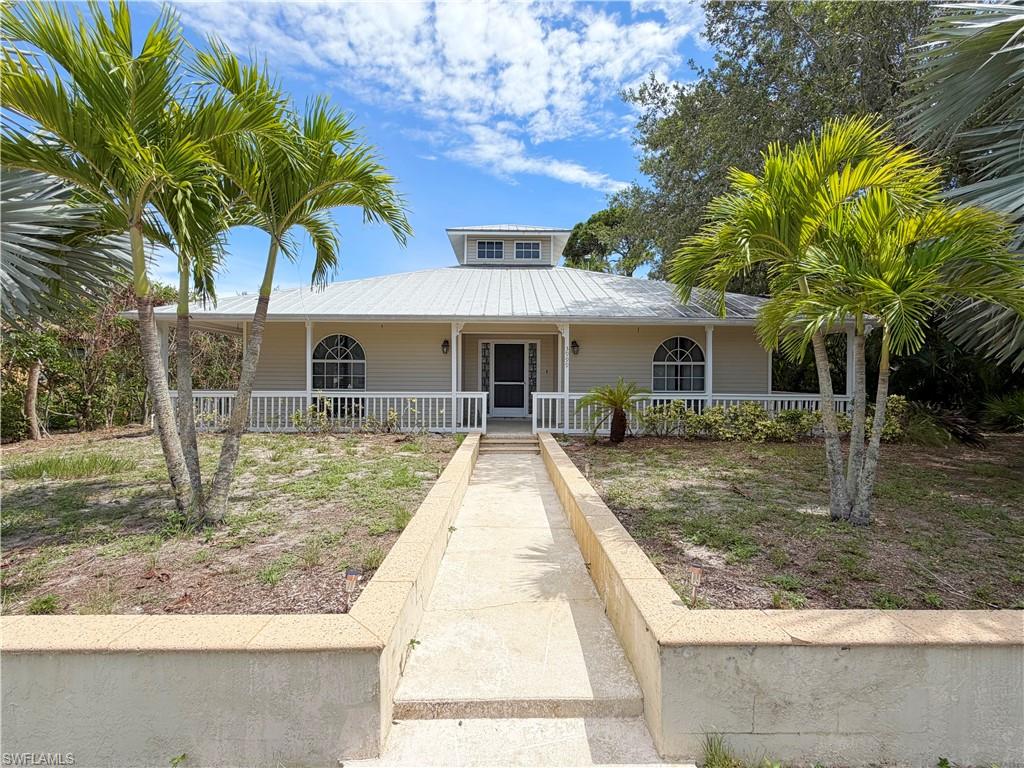 IMPERIAL SHORES - Residential