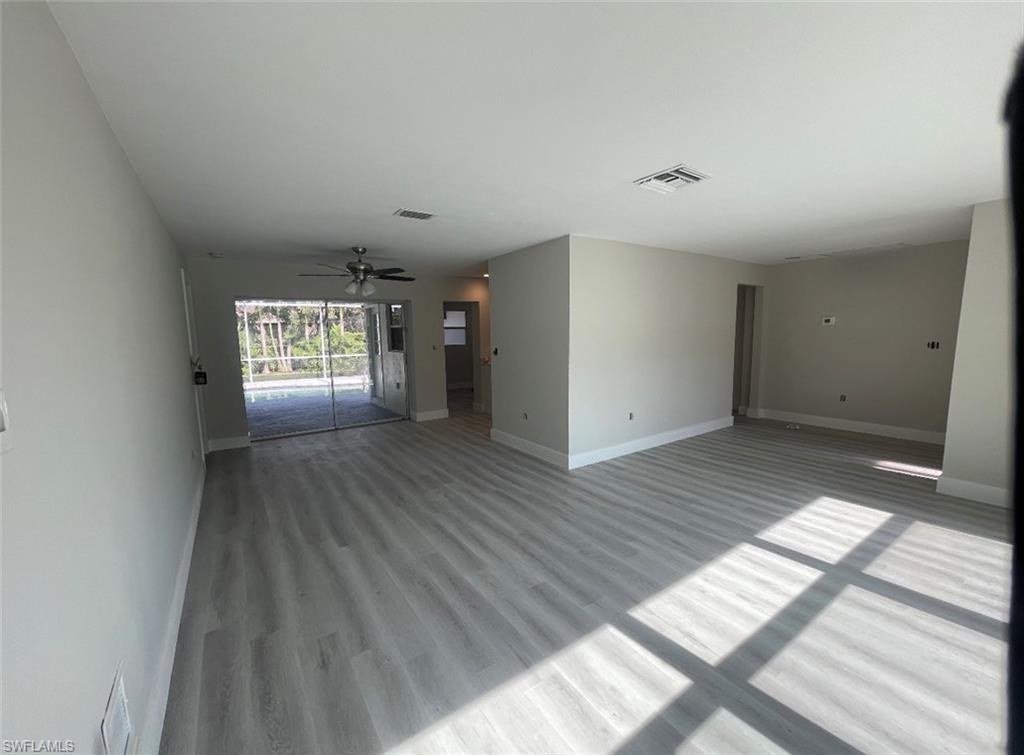 LAKEWOOD - Residential