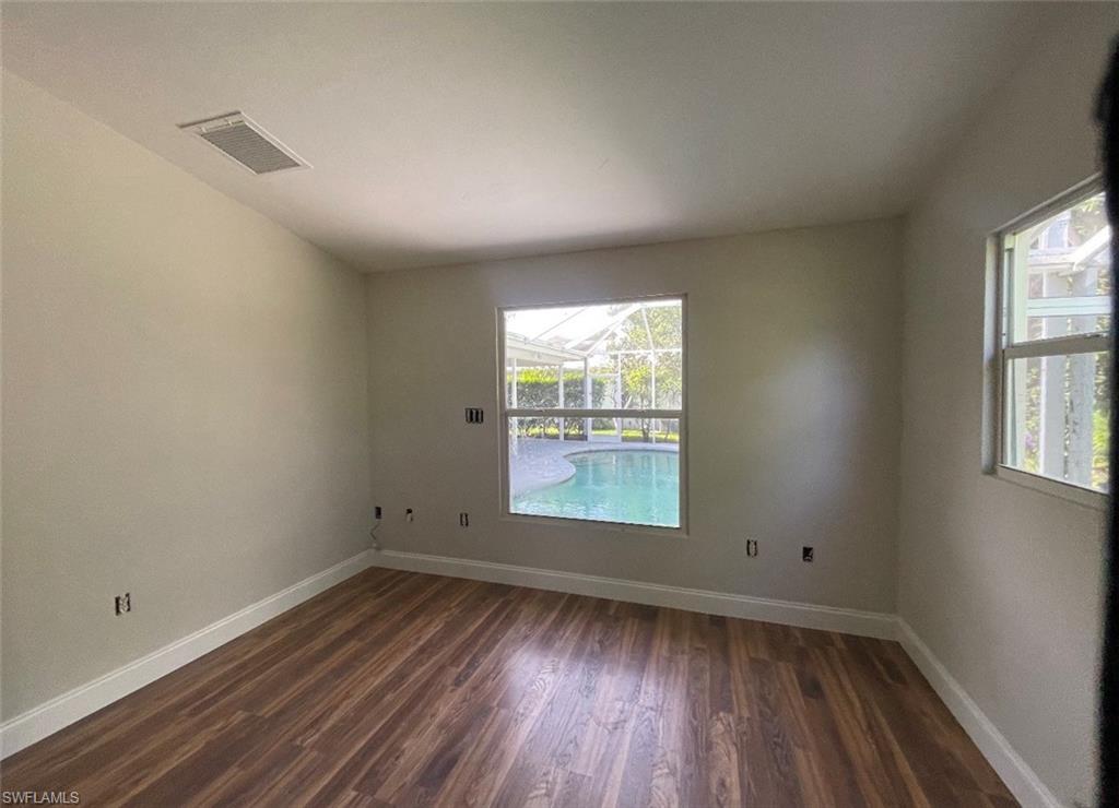 LAKEWOOD - Residential