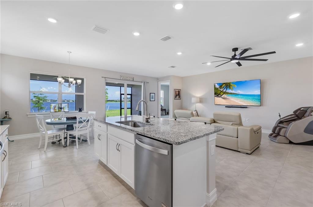 STONEWATER - Residential