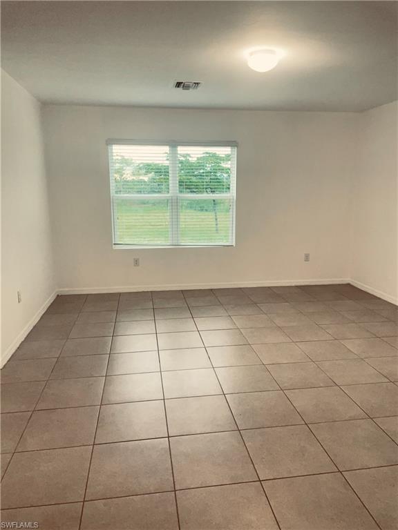 TOWN LAKES - Residential