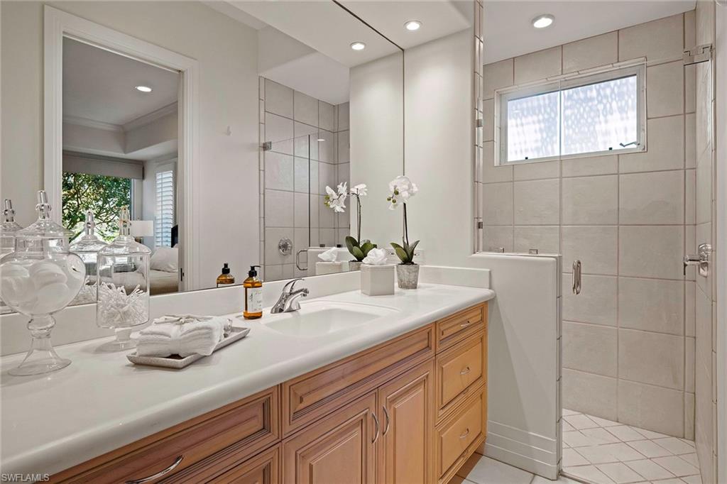ESTATES AT GREY OAKS - Residential