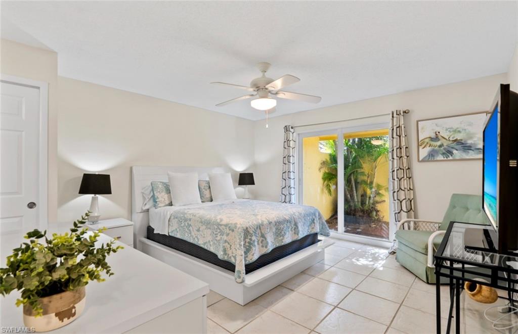 GLADES COUNTRY CLUB - Residential