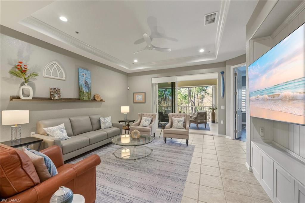 LAKE BARRINGTON - Residential