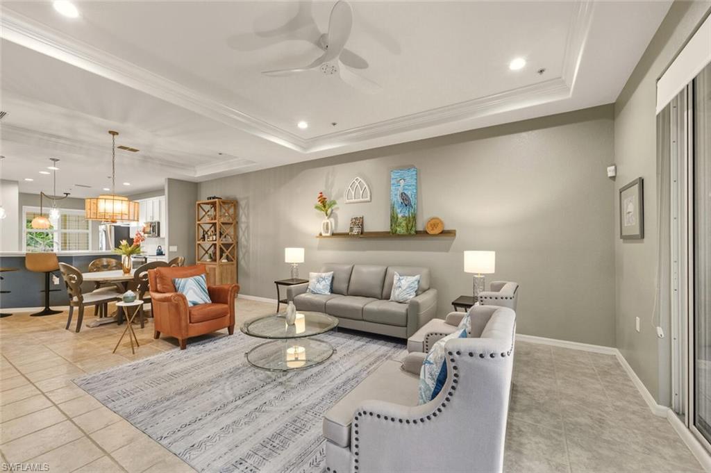 LAKE BARRINGTON - Residential
