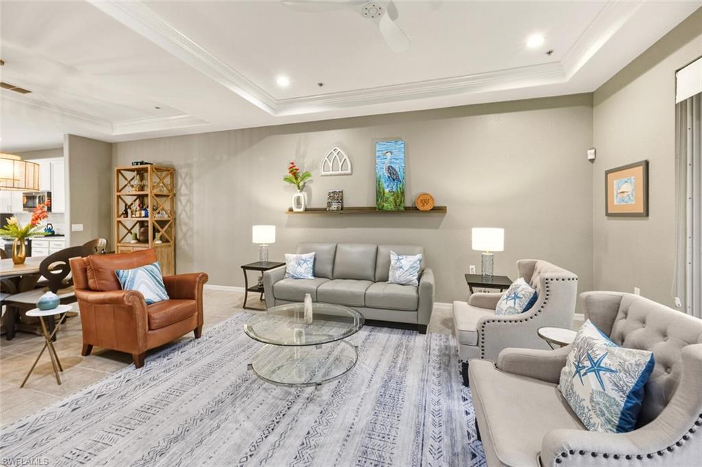 LAKE BARRINGTON - Residential