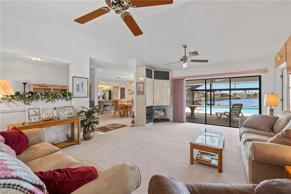 YACHT CLUB - Residential