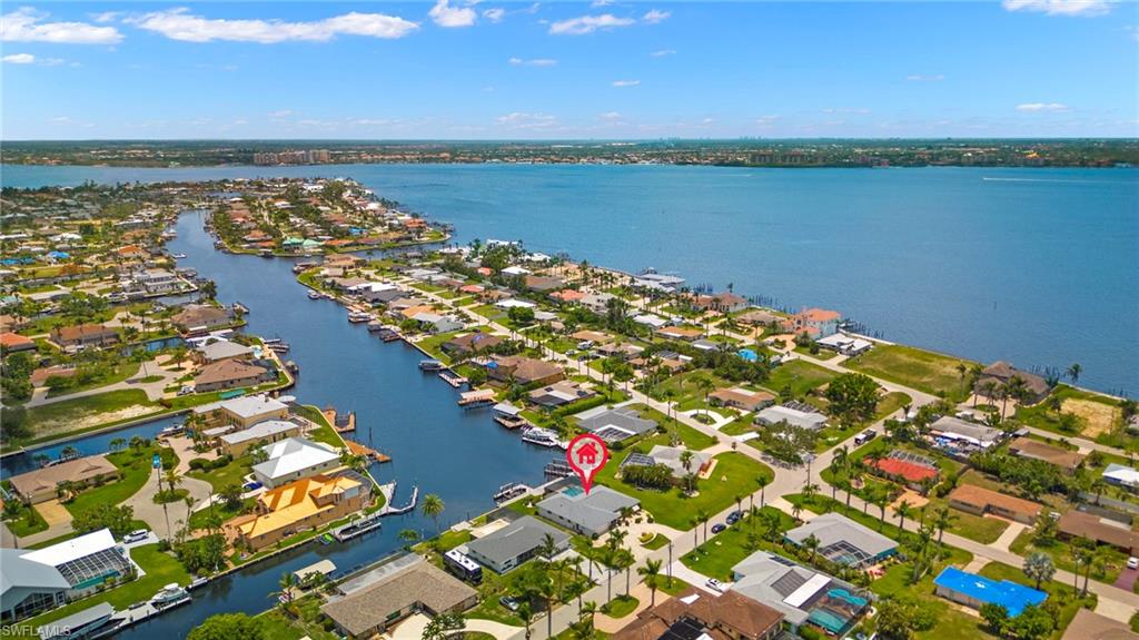 YACHT CLUB - Residential