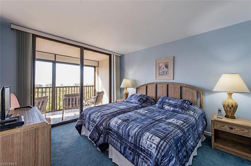 VANDERBILT SURF COLONY - Residential Lease