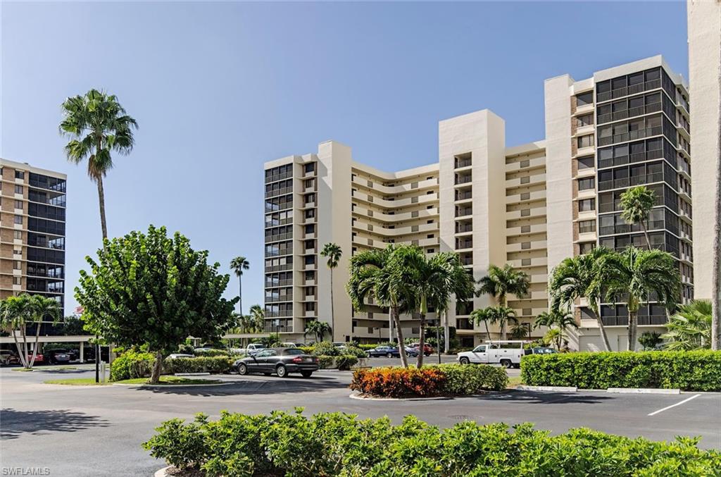 VANDERBILT SURF COLONY - Residential Lease