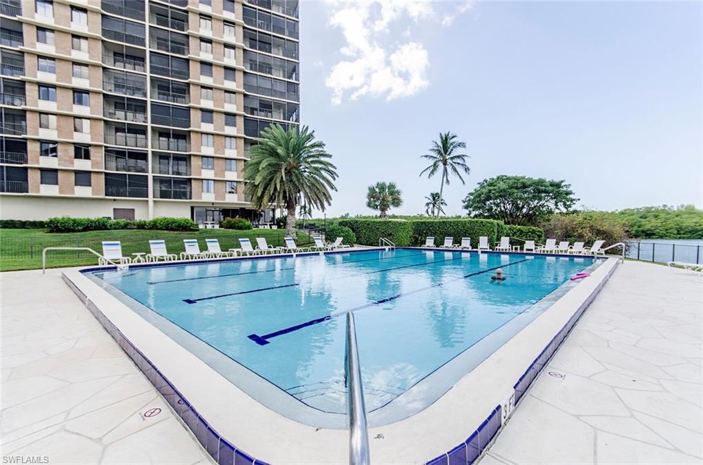 VANDERBILT SURF COLONY - Residential Lease