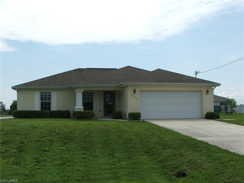 CAPE CORAL - Residential