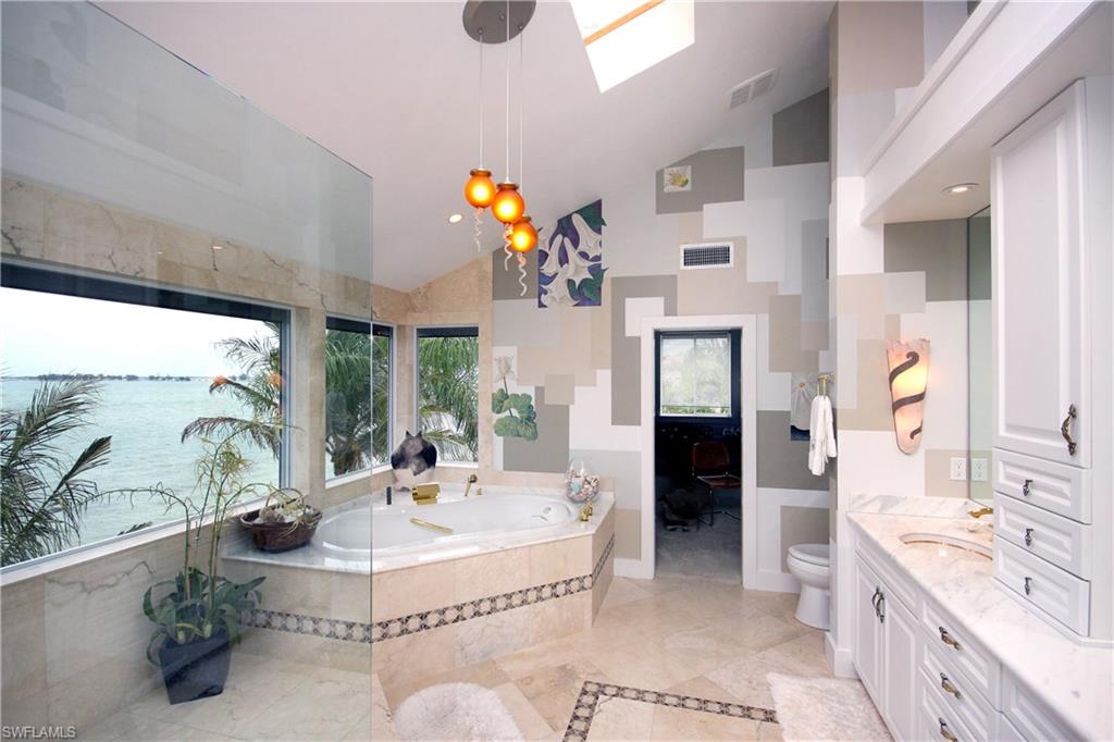 SANIBEL HARBOURS - Residential