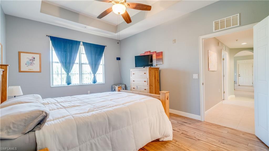 ISLES OF PORTO VISTA - Residential