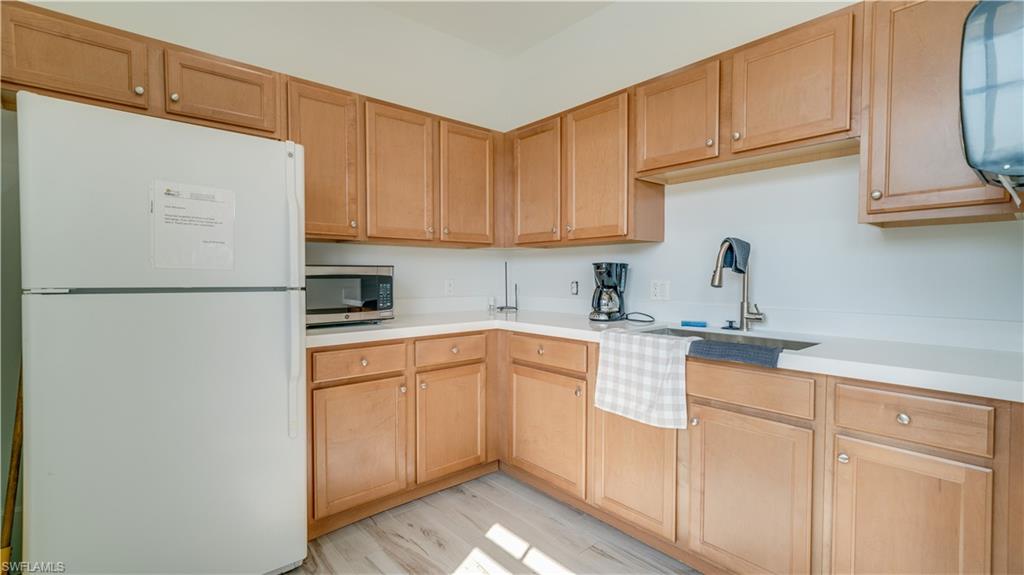 ISLES OF PORTO VISTA - Residential