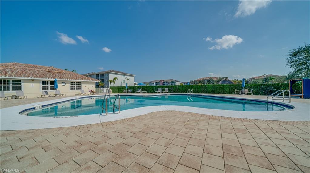 ISLES OF PORTO VISTA - Residential