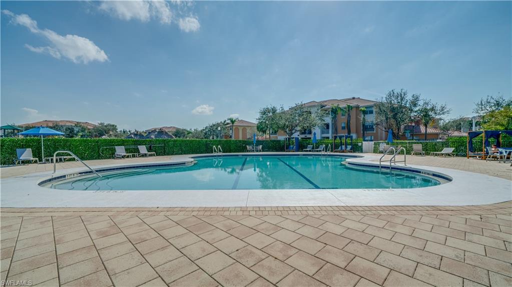 ISLES OF PORTO VISTA - Residential