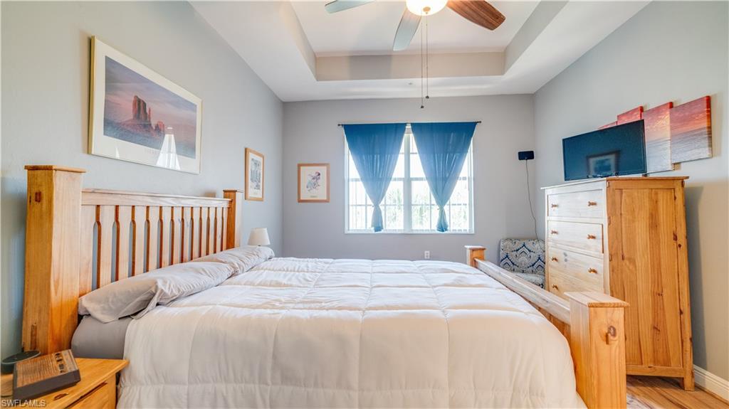 ISLES OF PORTO VISTA - Residential
