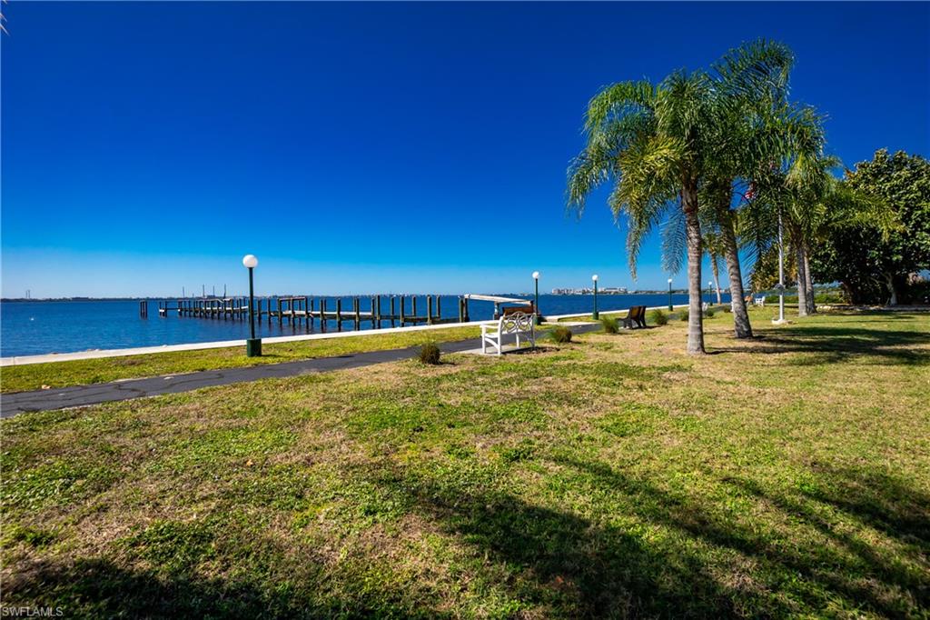 PORT CHARLOTTE - Residential