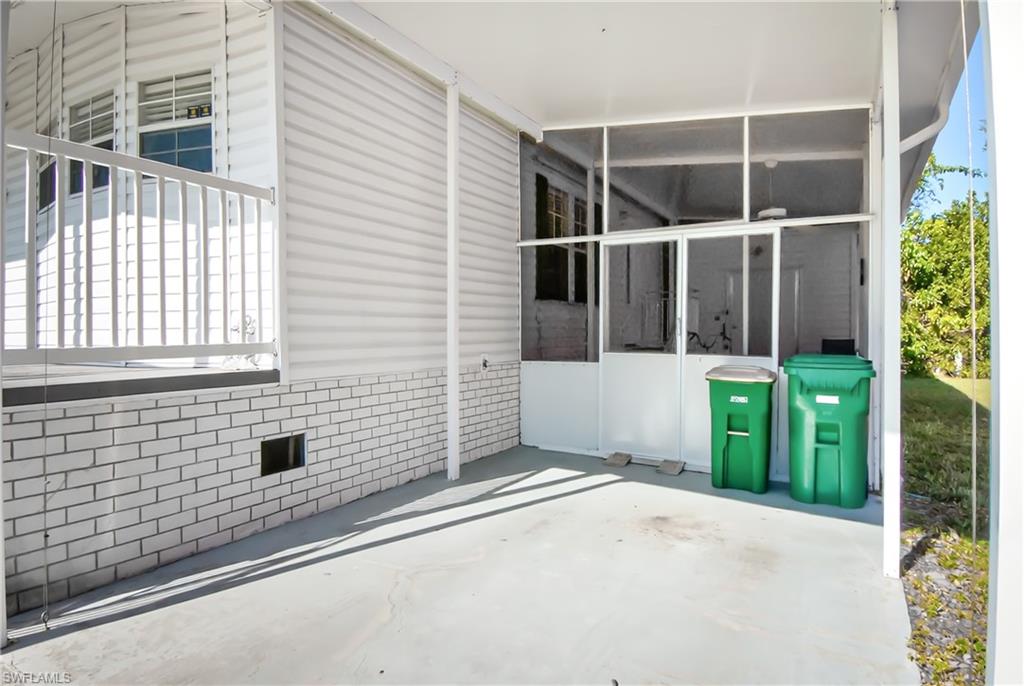 PORT CHARLOTTE - Residential