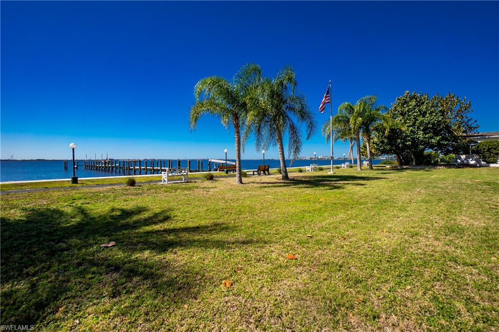 PORT CHARLOTTE - Residential