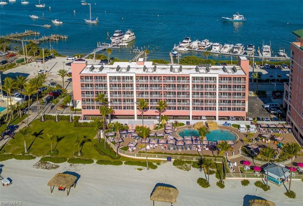 SANIBEL VIEW VILLAS - Residential