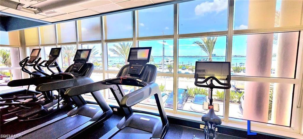 SANIBEL VIEW VILLAS - Residential