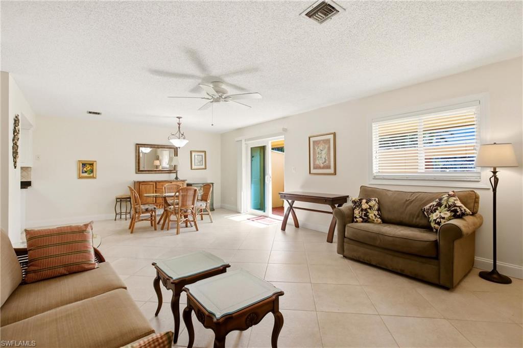 GLADES COUNTRY CLUB - Residential