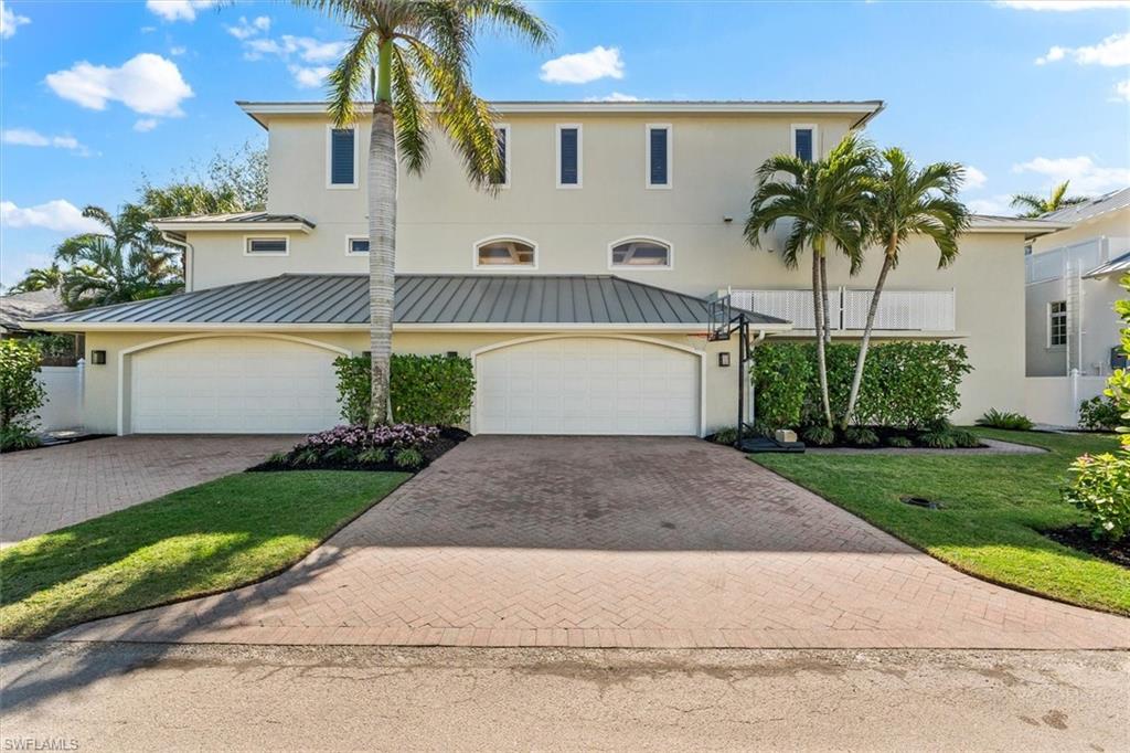 OLDE NAPLES - Residential