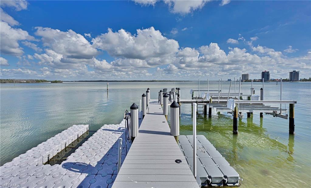 LAGUNA SHORES - Residential